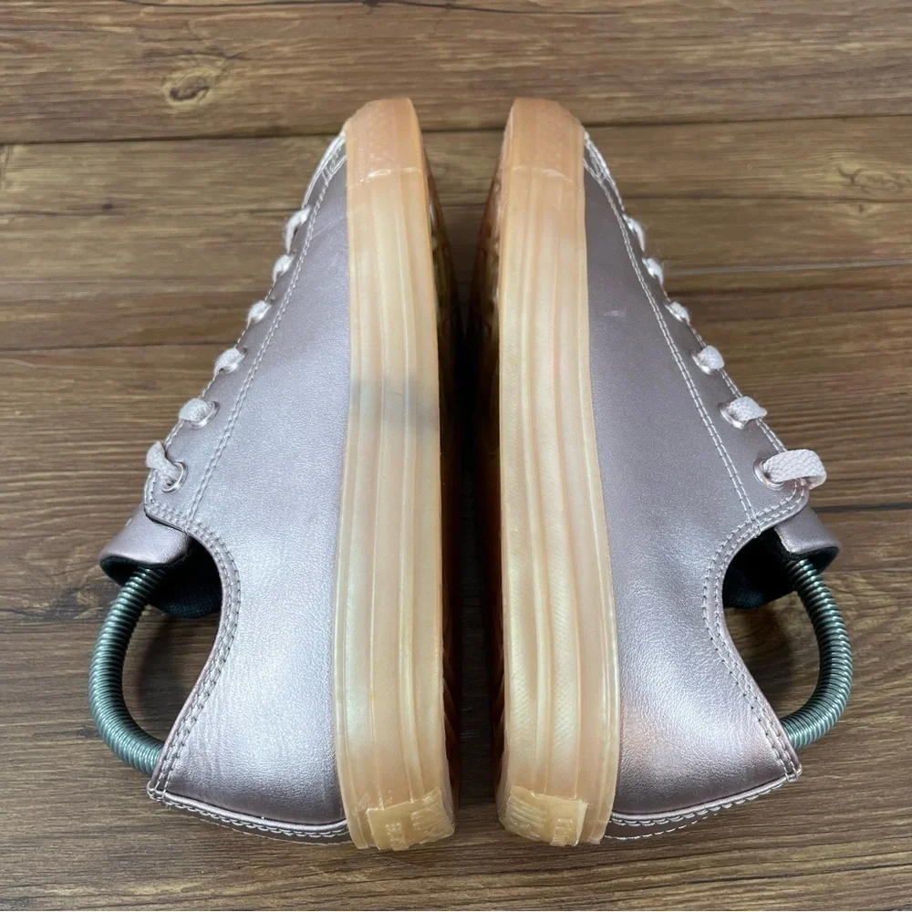 Converse Pink Leather Low Top Sneakers‎ Women’s Size 7.5 (6Y) Shoes - Picture 3 of 10